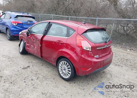 2015 Ford Fiesta Titanium из США, поврежденный, VIN 3FADP4FJ9FM210743